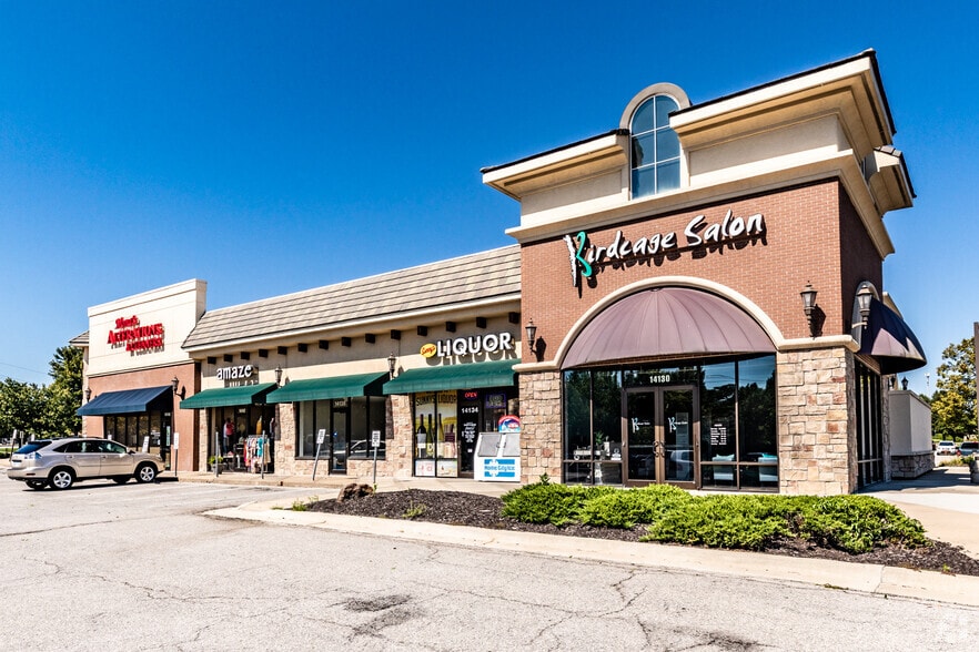 More Photos Of 14020-14040 W 119th St, Olathe Storefront For Lease