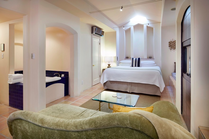 More Photos Of 310 1st St E, Sonoma Hotel For Sale