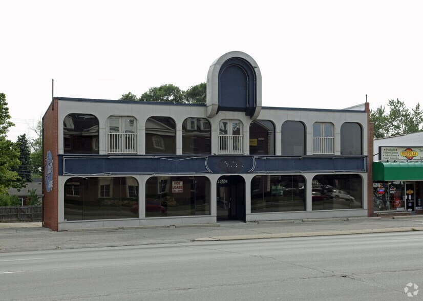 Primary Photo Of , Royal Oak General Retail For Sale