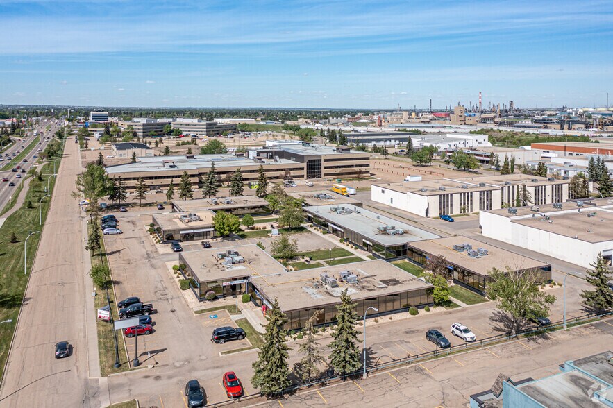 More Photos Of 9343 50th St, Edmonton Unknown For Lease