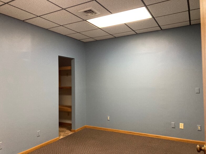 More Photos Of 6629 University Ave, Middleton Storefront Retail Office For Sale