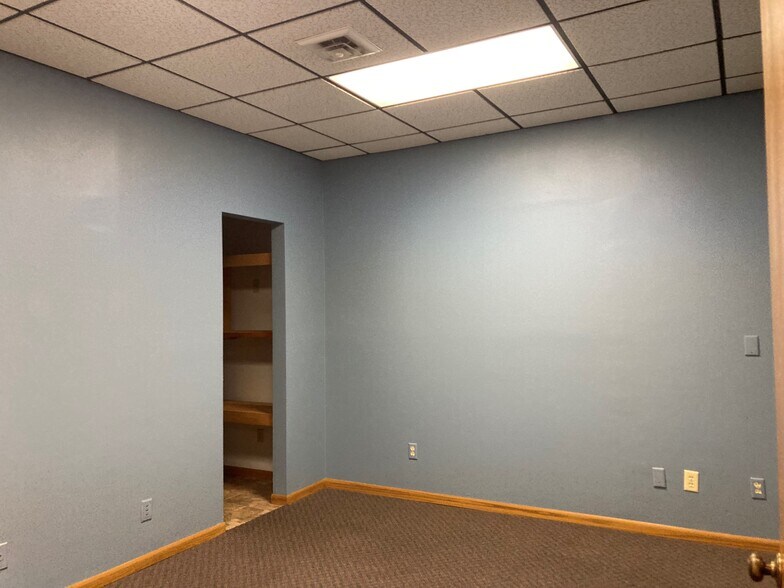 More Photos Of 6629 University Ave, Middleton Storefront Retail Office For Sale