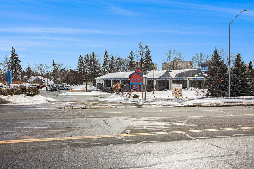 More Photos Of 2562 Bank St, Ottawa Land For Sale