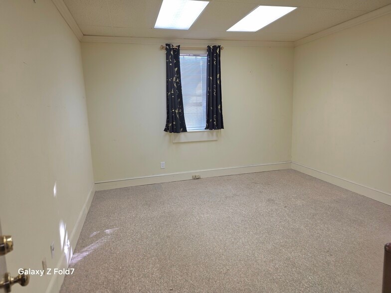 More Photos Of 534 Medlock Rd, Decatur Office For Lease