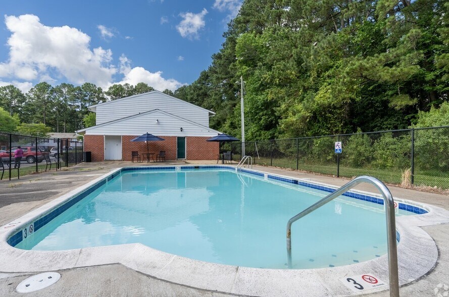 More Photos Of 201 Forest Pine Rd, Franklin Apartments For Sale