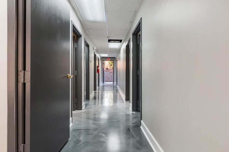 More Photos Of 2998 Panola Rd, Lithonia Medical For Lease