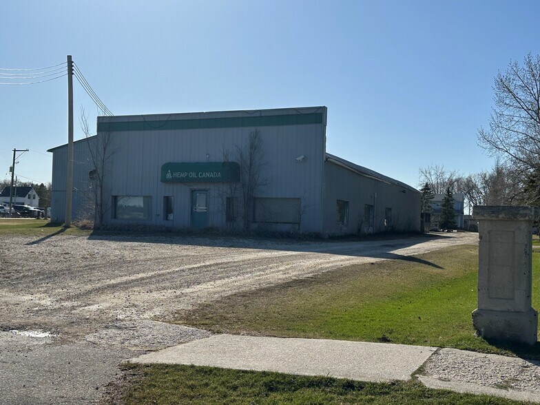 More Photos Of 225 Pembina Trl, Ste Agathe Land For Sale