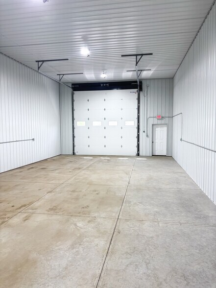 More Photos Of 180 Rosehill Rd rd, Jackson Industrial For Lease