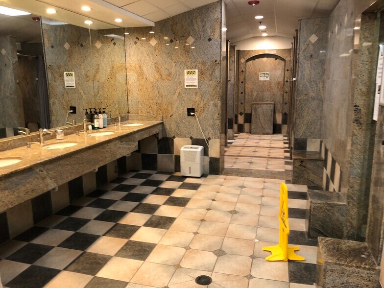 More Photos Of 8300 Wolf Rd, Willow Springs Health Club For Sale