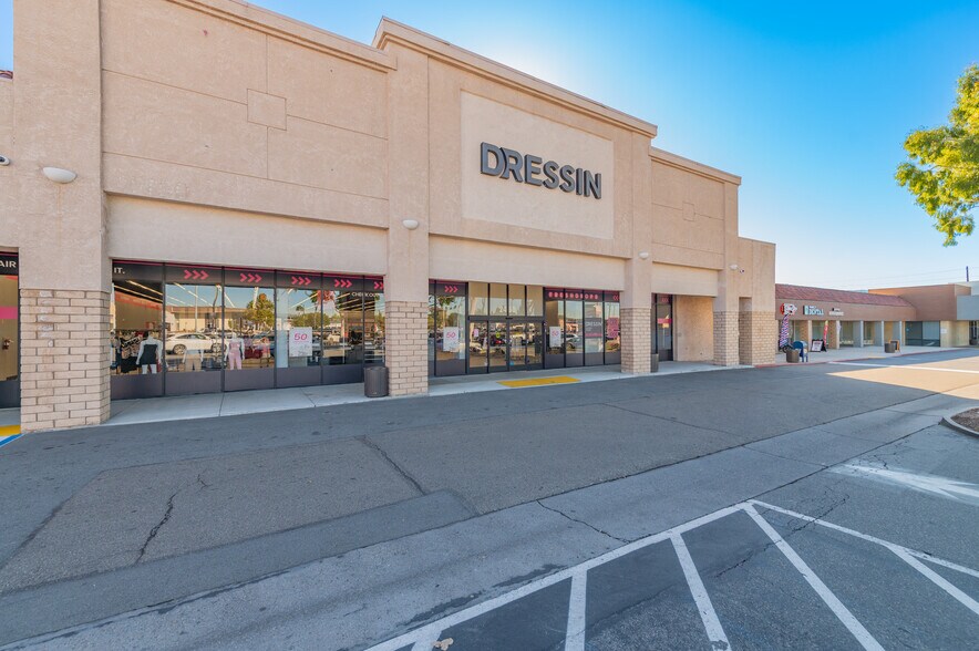 More Photos Of 2450 E Chapman Ave, Fullerton Department Store For Lease