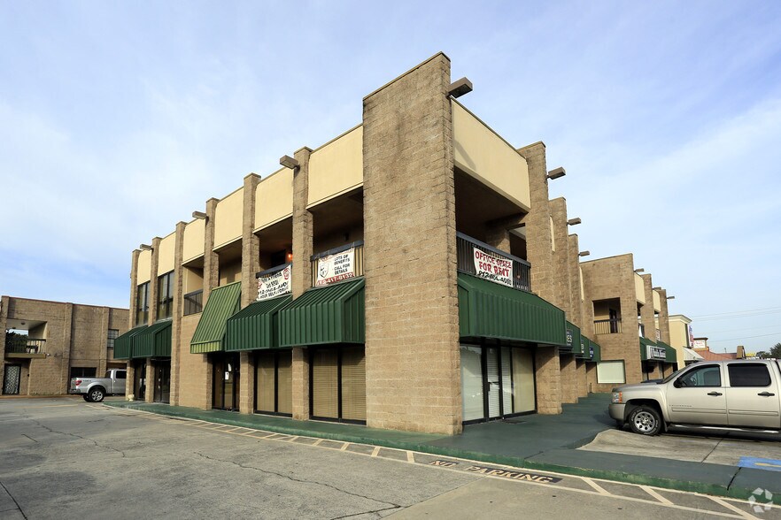 More Photos Of 4019 Augusta Rd, Savannah Office For Lease
