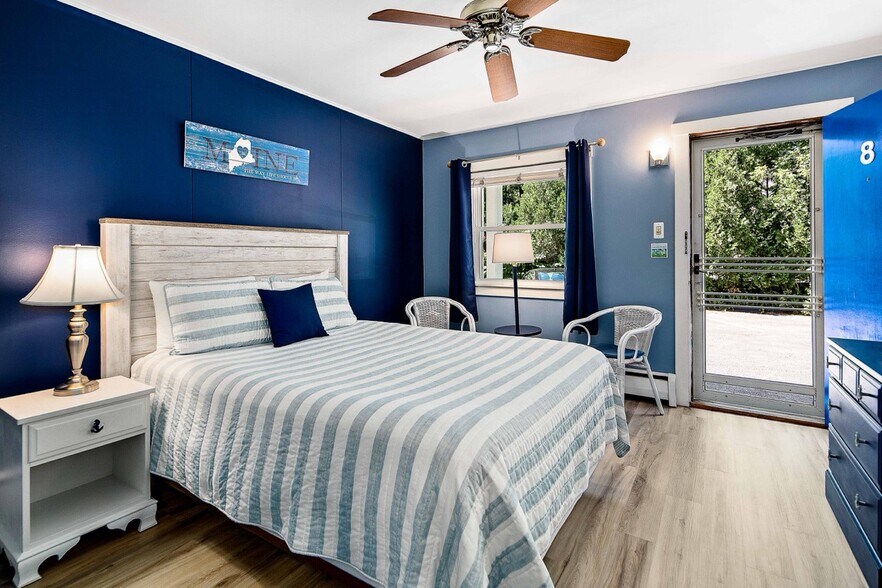 More Photos Of 68 Elm St, Camden Hotel For Sale