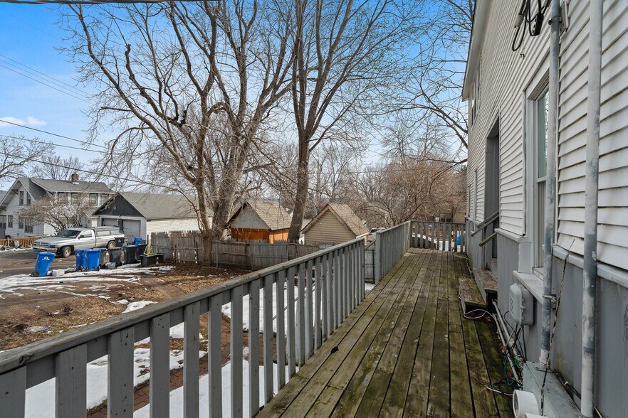 More Photos Of 485 Belvidere St E, Saint Paul Apartments For Sale