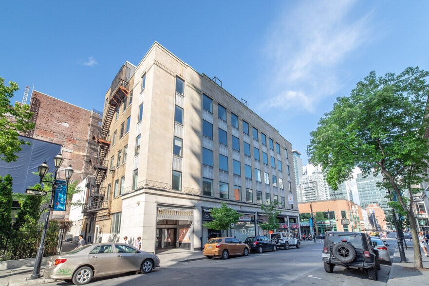 More Photos Of 1407-1411 St Crescent, Montréal Office Residential For Lease