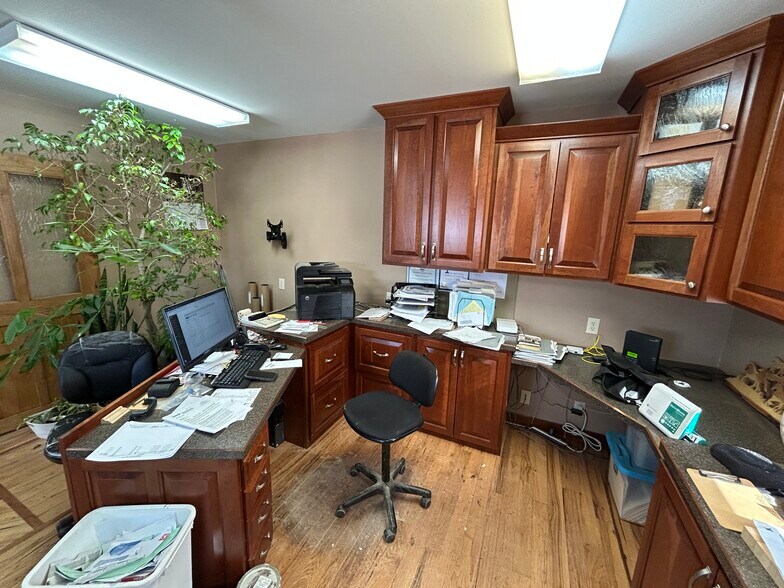 More Photos Of 1530 1st St, Friend Land For Sale