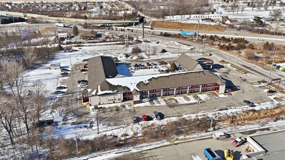 More Photos Of 3527 W Coliseum Blvd, Fort Wayne Hotel For Sale