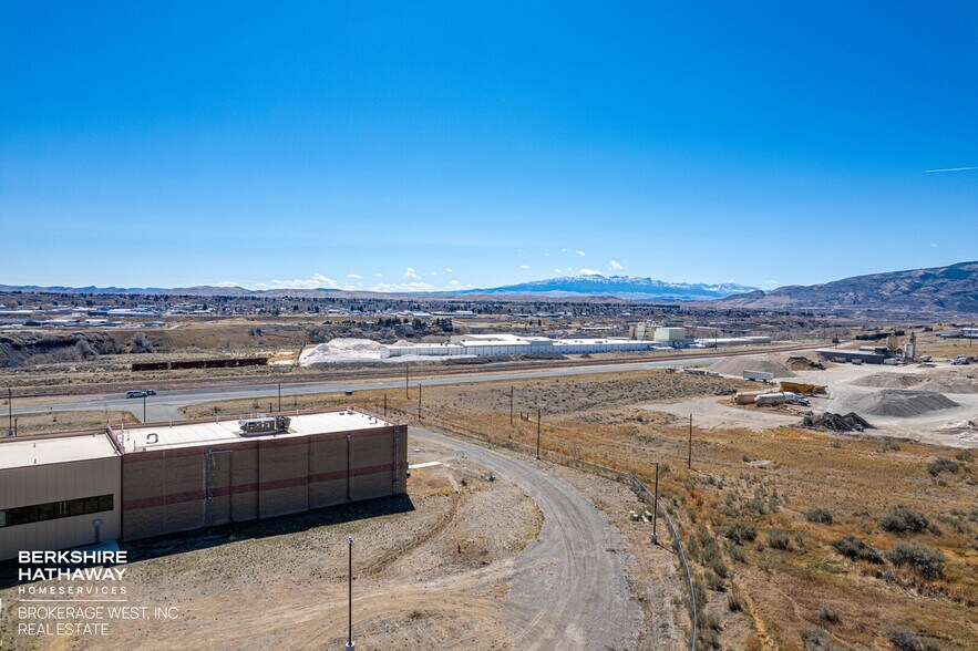 More Photos Of 119 Road 2Ab, Cody Manufacturing For Sale