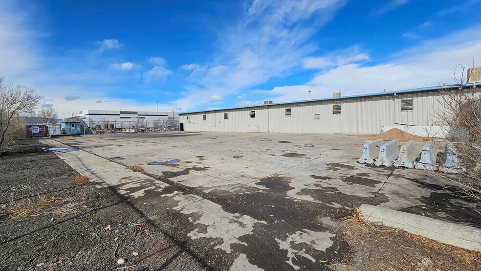 More Photos Of 6521 Washington St, Denver Warehouse For Lease
