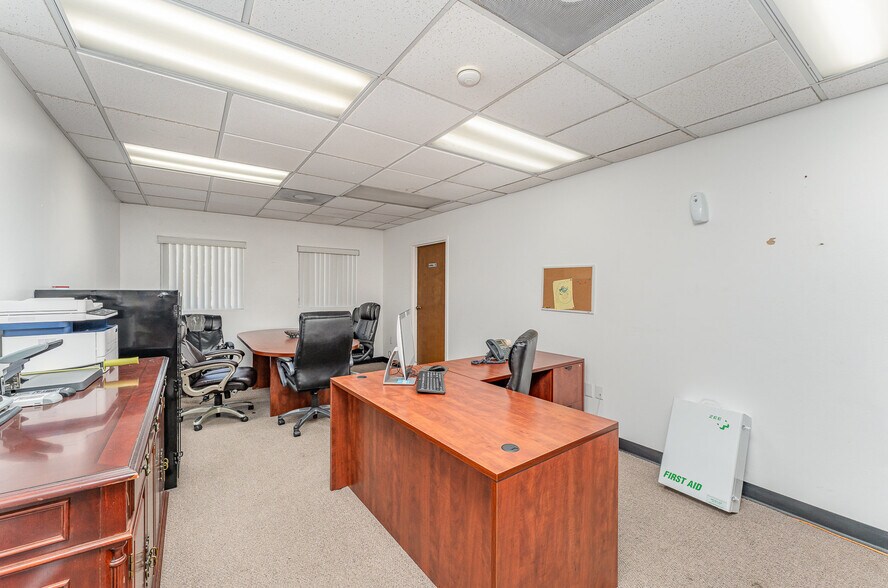 More Photos Of 2105 S Dock St, Palmetto Food Processing For Sale