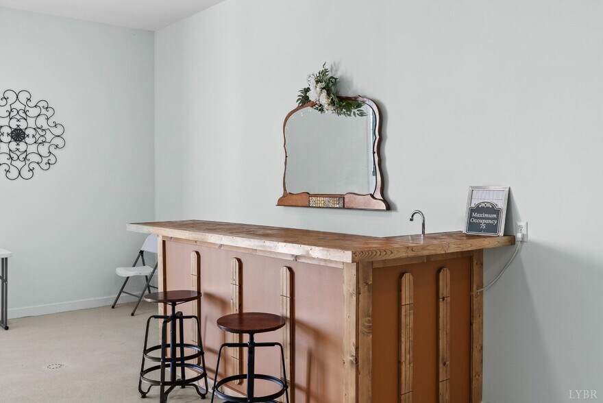 More Photos Of 1433 Piney Mountain Rd, Appomattox Specialty For Sale