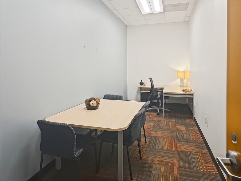 More Photos Of 1350 Scenic Hwy N, Snellville Coworking Space