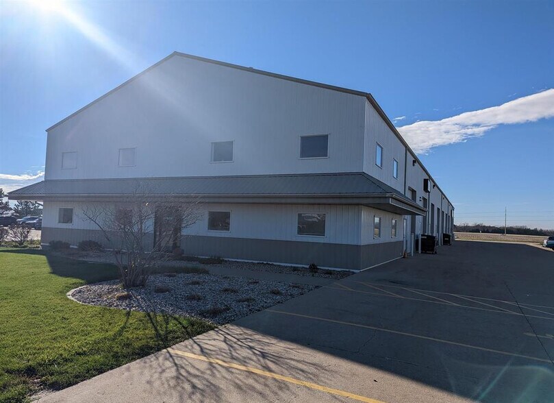 More Photos Of 1204-1254 Independence Ct, Washington Industrial For Sale