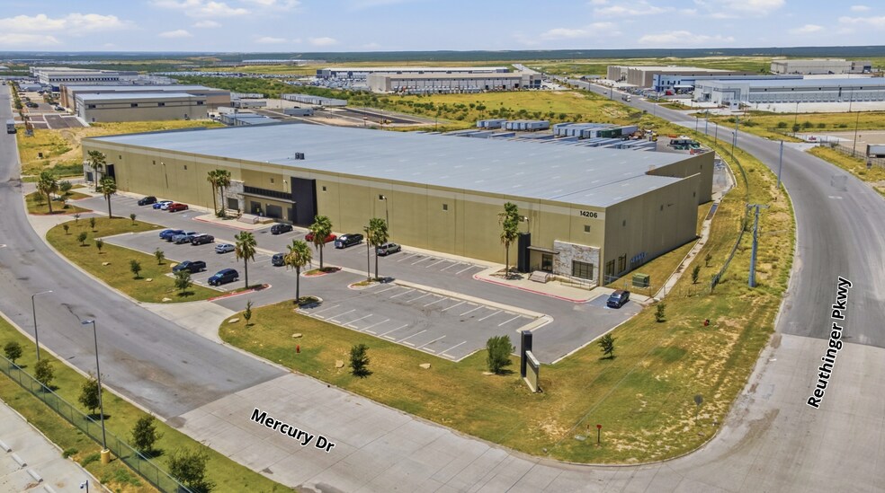Primary Photo Of 14206 Mercury Dr, Laredo Distribution For Lease