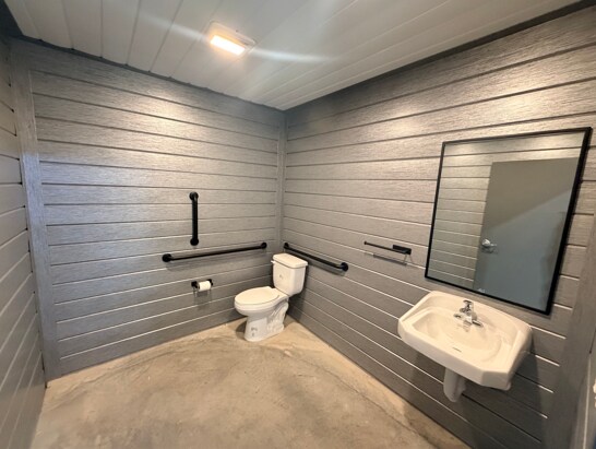 More Photos Of 5913 Bluff Ln, Billings Industrial For Sale