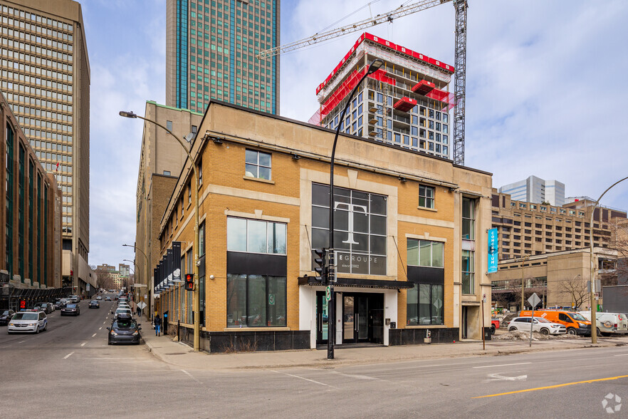 Primary Photo Of 995-997 Rue Saint-Jacques, Montréal Storefront Retail Office For Sale