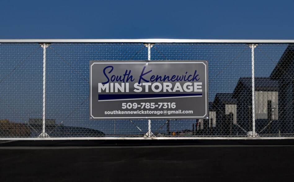 More Photos Of 4621 Southridge Blvd, Kennewick Self Storage For Sale