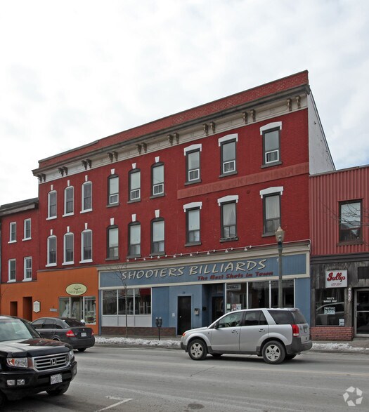 More Photos Of 37-39 King Av E, Newcastle Storefront Retail Residential For Lease