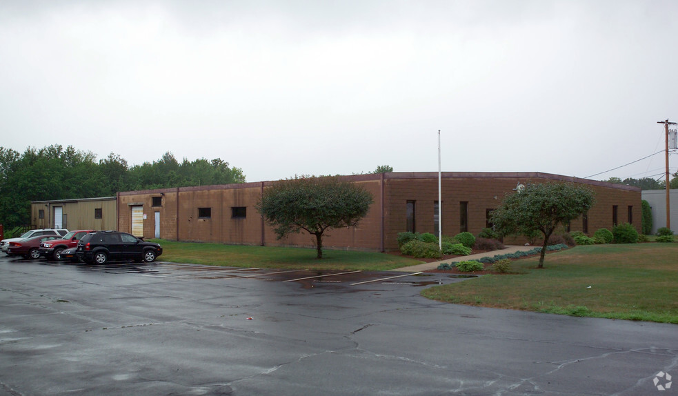 Primary Photo Of South Street, Plainville Showroom For Sale