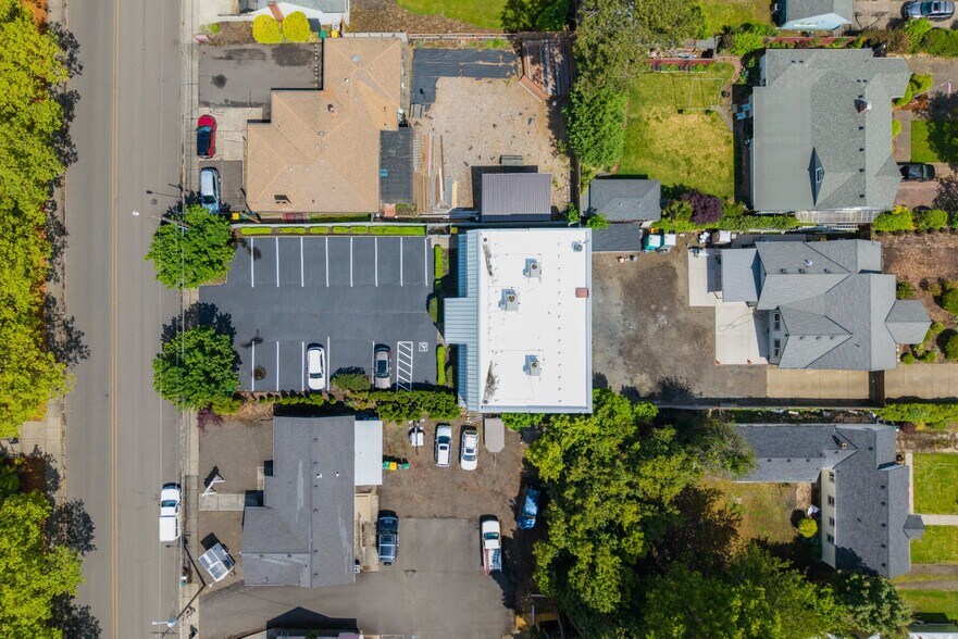 More Photos Of 4400 SW 110th Ave, Beaverton Medical For Sale