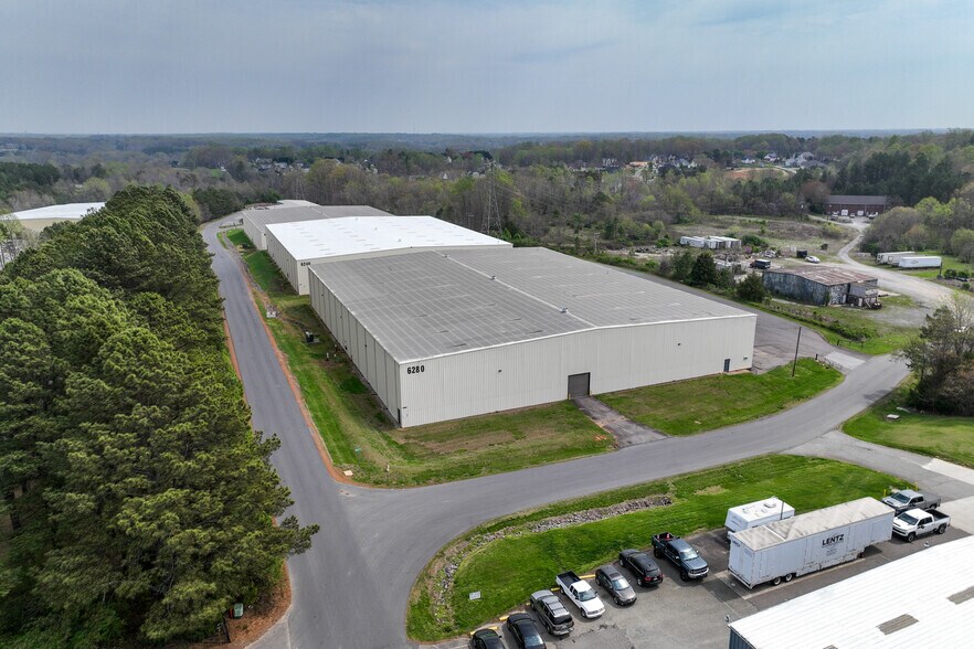 More Photos Of 6280 Clementine Dr, Clemmons Unknown For Lease