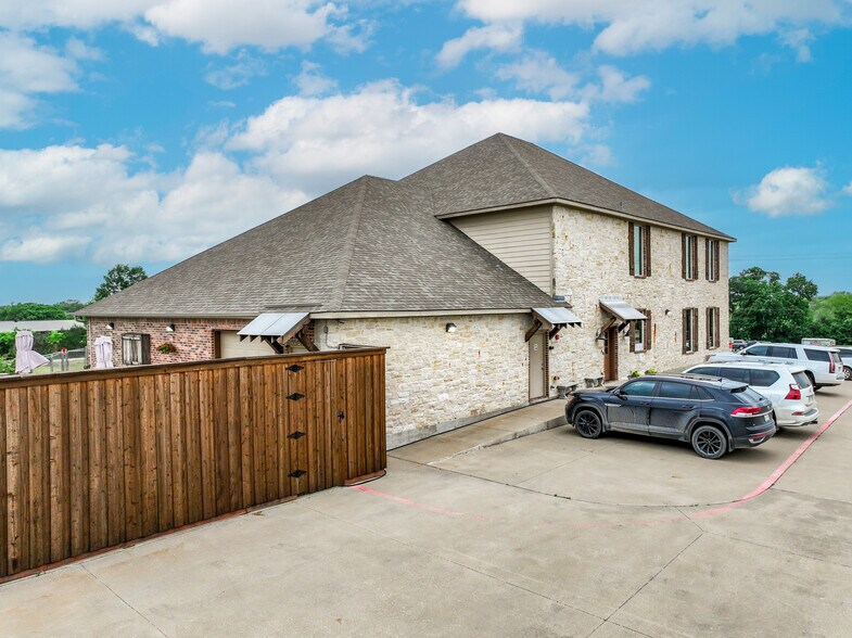 More Photos Of 10941 State Highway 78, Lavon Office For Sale