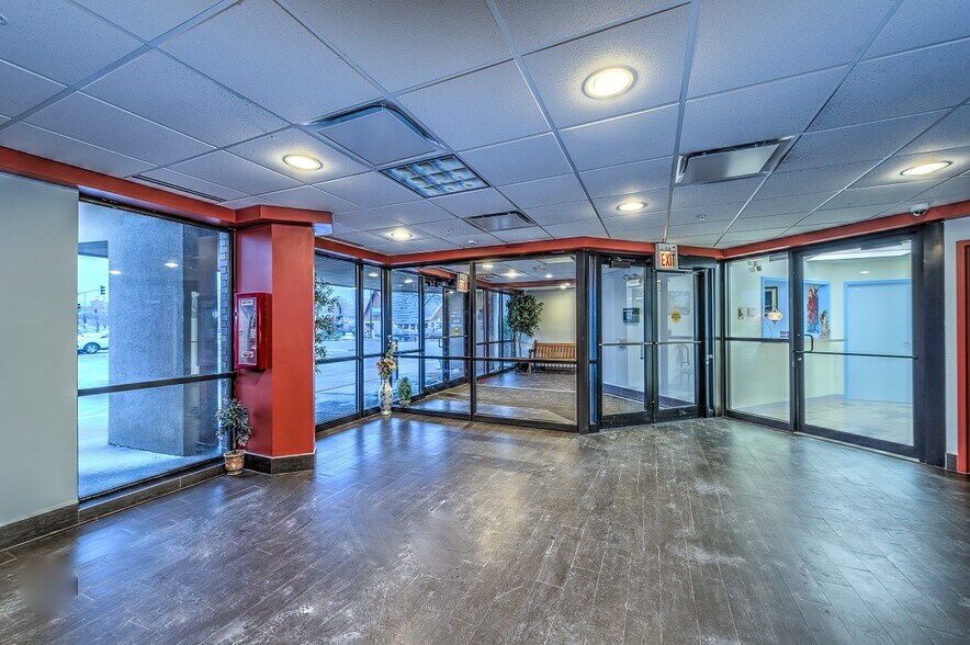 More Photos Of 4211 N Cicero Ave, Chicago Medical For Lease