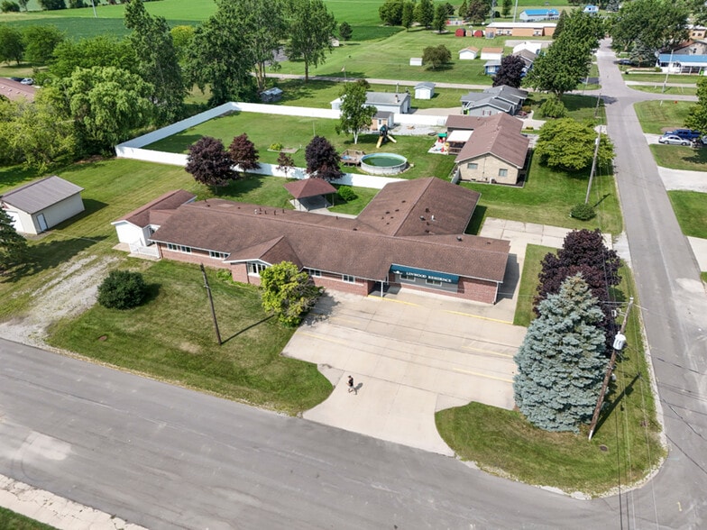 More Photos Of 200 S 4th St, Kawkawlin Assisted Living For Sale