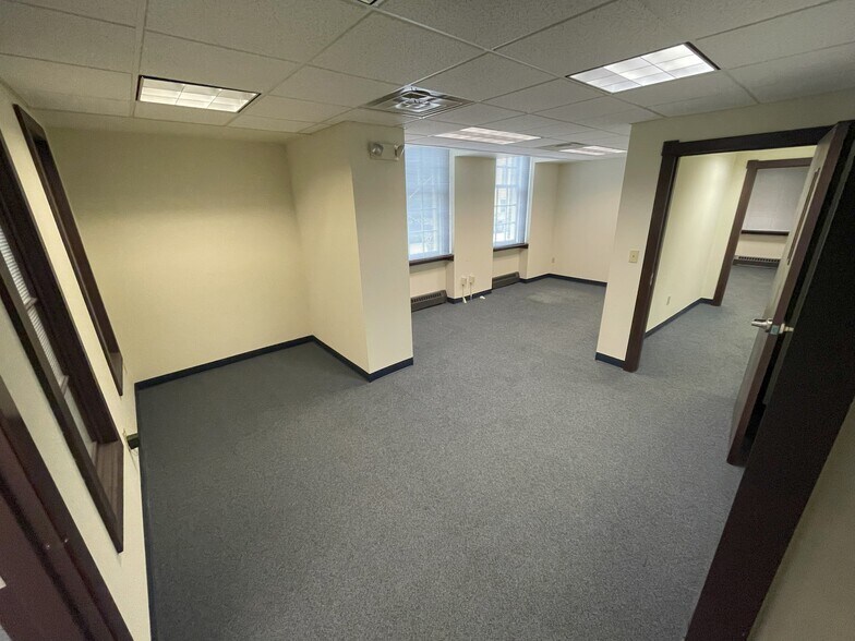 More Photos Of 19 Dove St, Albany Coworking Space