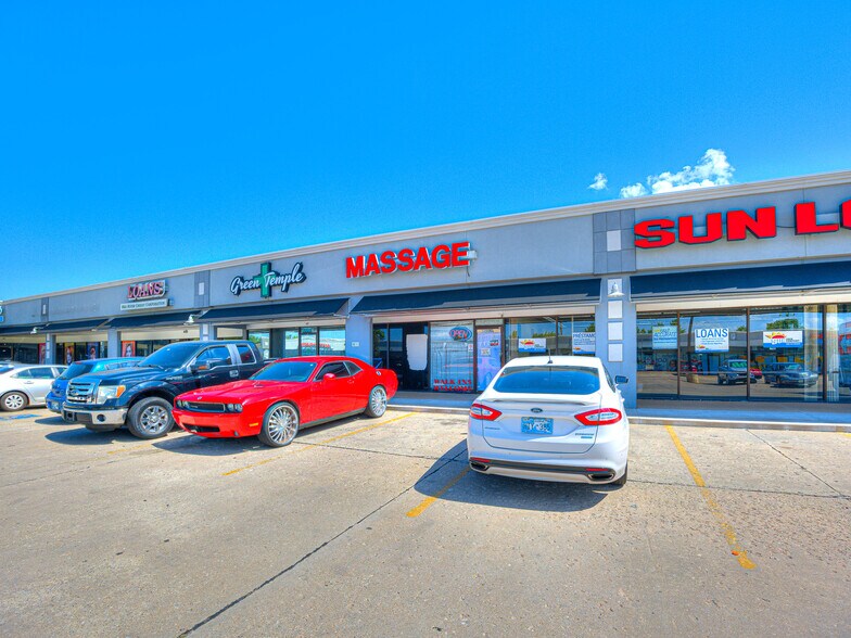 More Photos Of 1200 S Air Depot Blvd, Midwest City Unknown For Lease