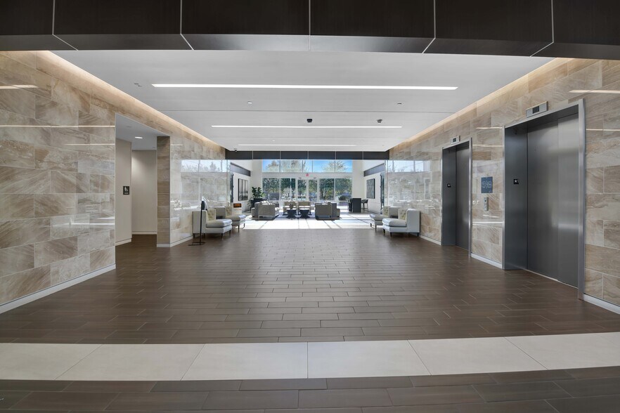 More Photos Of 681 Greens Pky, Houston Office For Lease