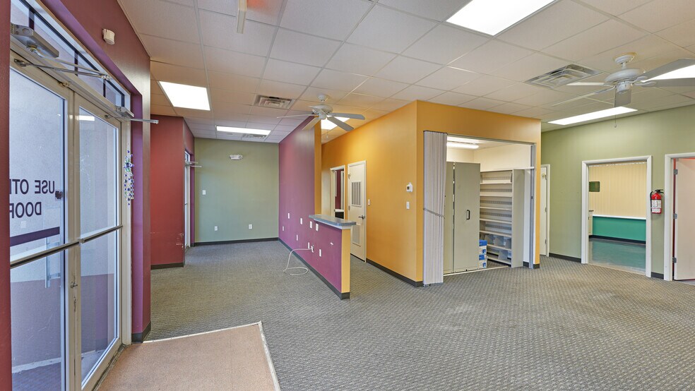 More Photos Of 3950 Sr-64 E, Bradenton Medical For Sale