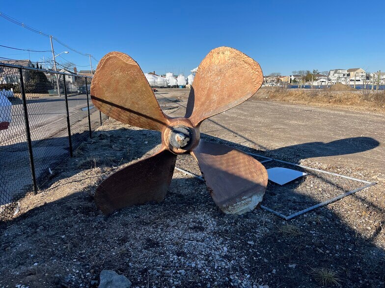 More Photos Of 55 Hudson Ave, Freeport Land For Sale