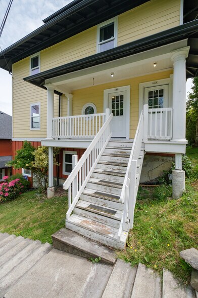 More Photos Of 640 8th St, Astoria Apartments For Sale