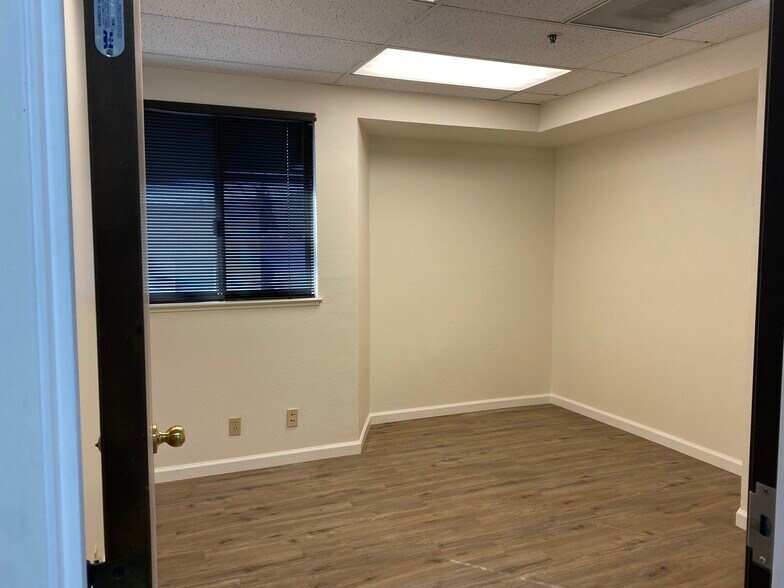 More Photos Of 1350 Dell Ave, Campbell Office For Lease