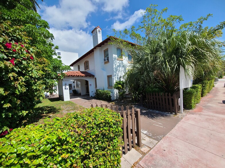 More Photos Of 1311 15th Ter, Miami Beach Apartments For Sale
