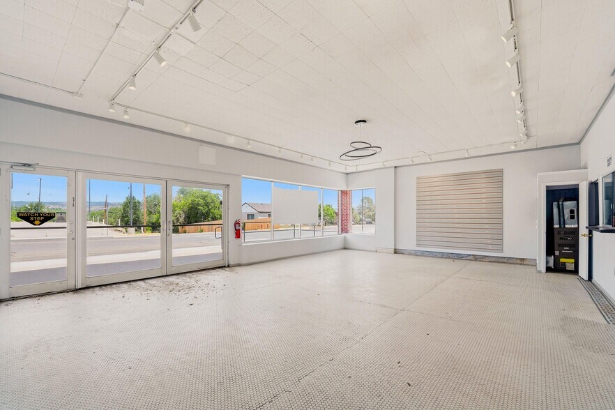 More Photos Of 430 E Main St, Trinidad Industrial For Sale