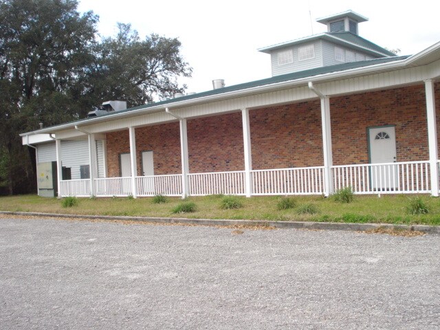 More Photos Of 2640 SE CR 255 Rd, Lee Restaurant For Sale