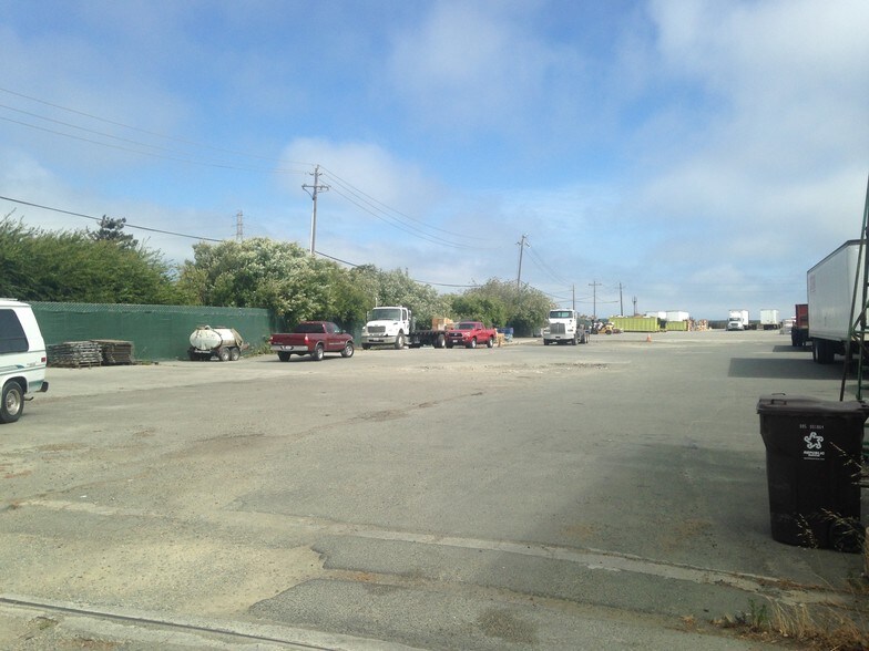 More Photos Of 11 Parr Blvd, Richmond Distribution For Lease