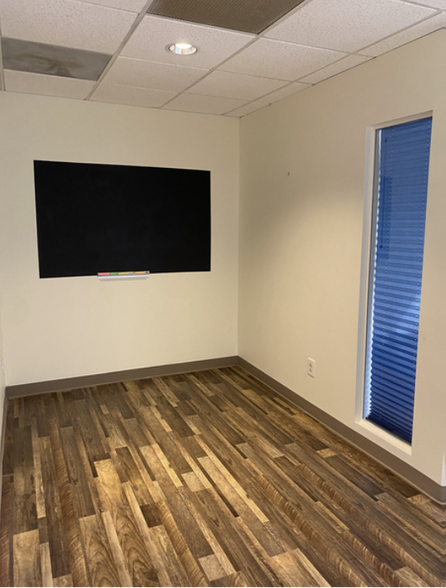 More Photos Of 11250 Roger Bacon Dr, Reston Office For Lease