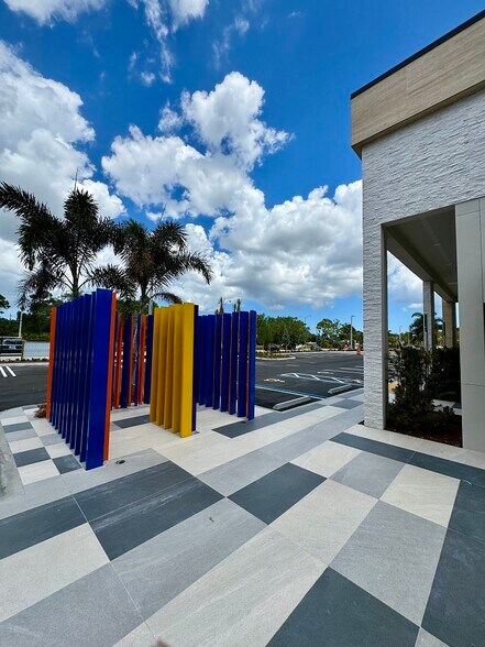 More Photos Of 1250 SW Gatlin Blvd, Port Saint Lucie Unknown For Lease